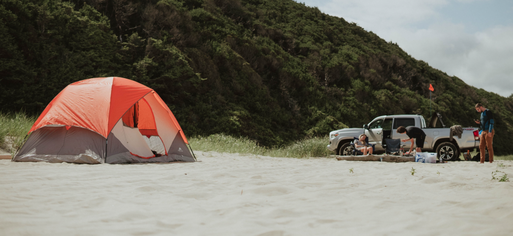 best pop up beach tent - The Skilled Survivor